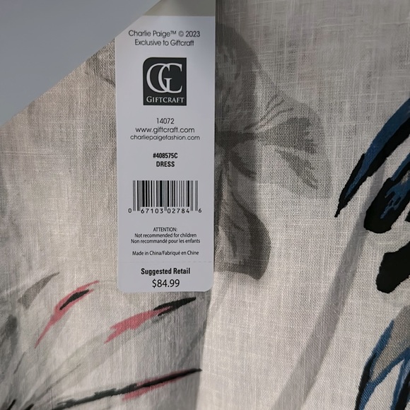 Charlie Paige Linen Dress - Picture 5 of 5